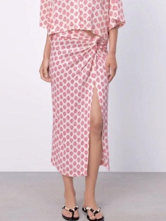 Zara Dresses & Skirts - Zara Sarong style Midi Skirt